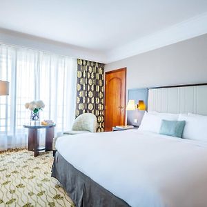 Deluxe Zimmer mit Kingsize-Bett